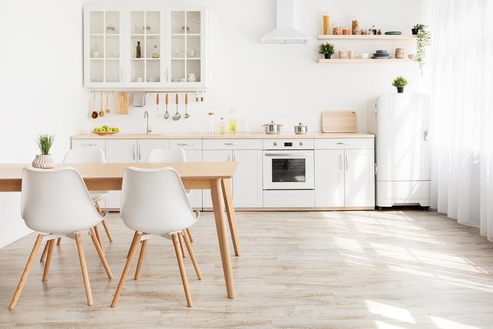 ¿Cómo integrar un espacio de comedor en la cocina? 